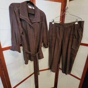 Chico's Zenergy Brown Silk Capri Suit - Size 3